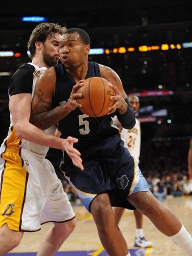 序的进攻轮 序的进攻轮