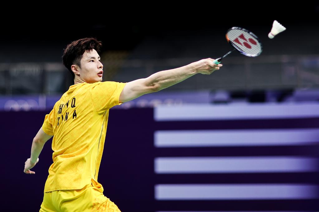 手后突分 手后突分