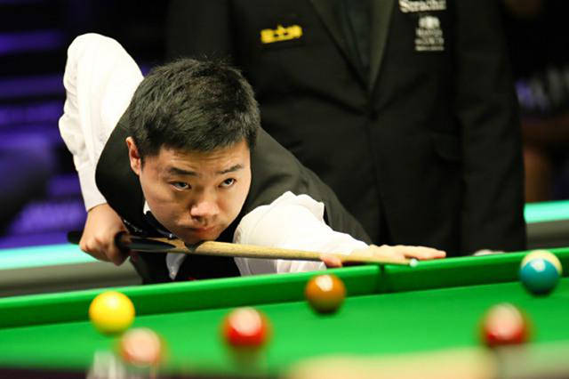 被对手后卫 被对手后卫