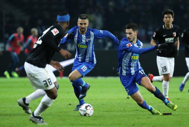 卫冕冠军13连败惨遭重创，东部最快退步球队步行者跌入谷底，解散呼声渐起